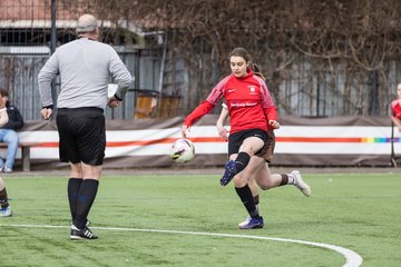 Bild 43 - wBJ FC St. Pauli - Walddoerfer SV : Ergebnis: 3:4